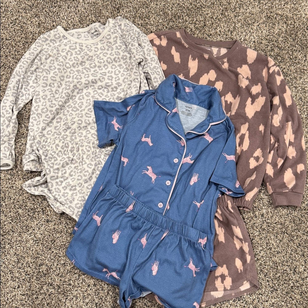 Lot of carters girls pajamas